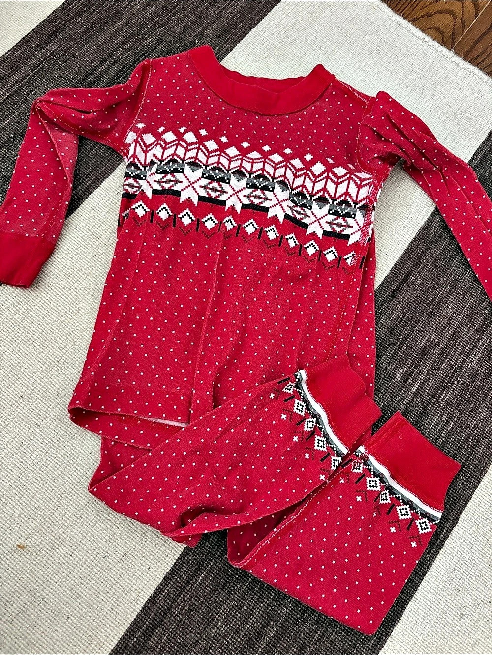 Hanna Andersson Holiday HannaJams Pajama Set in Ribbon Red Fairisle Girls 4 Red